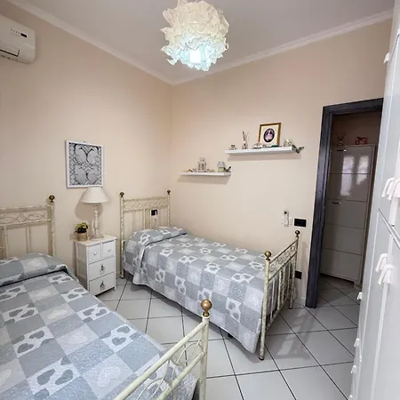 Holiday home Residenza Butterfly Iun R6379